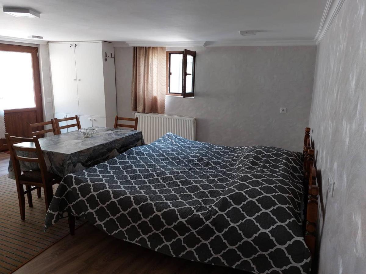 Davids Entire Place Borjomi Exterior photo